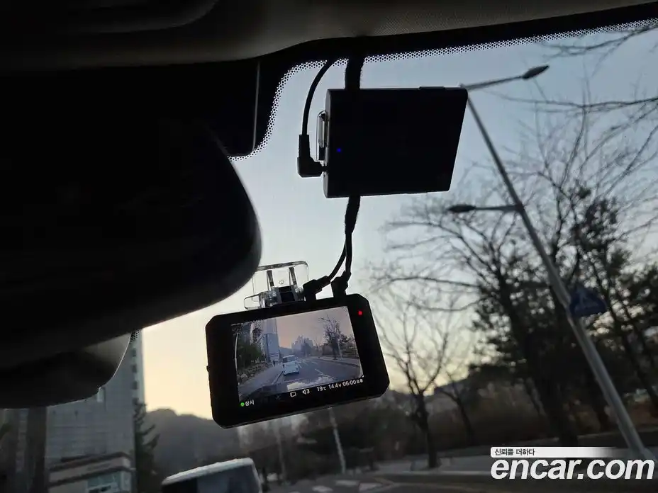 Land Rover Range-Rover 2015 4.4 гидро в Москве № 861356, фото 13