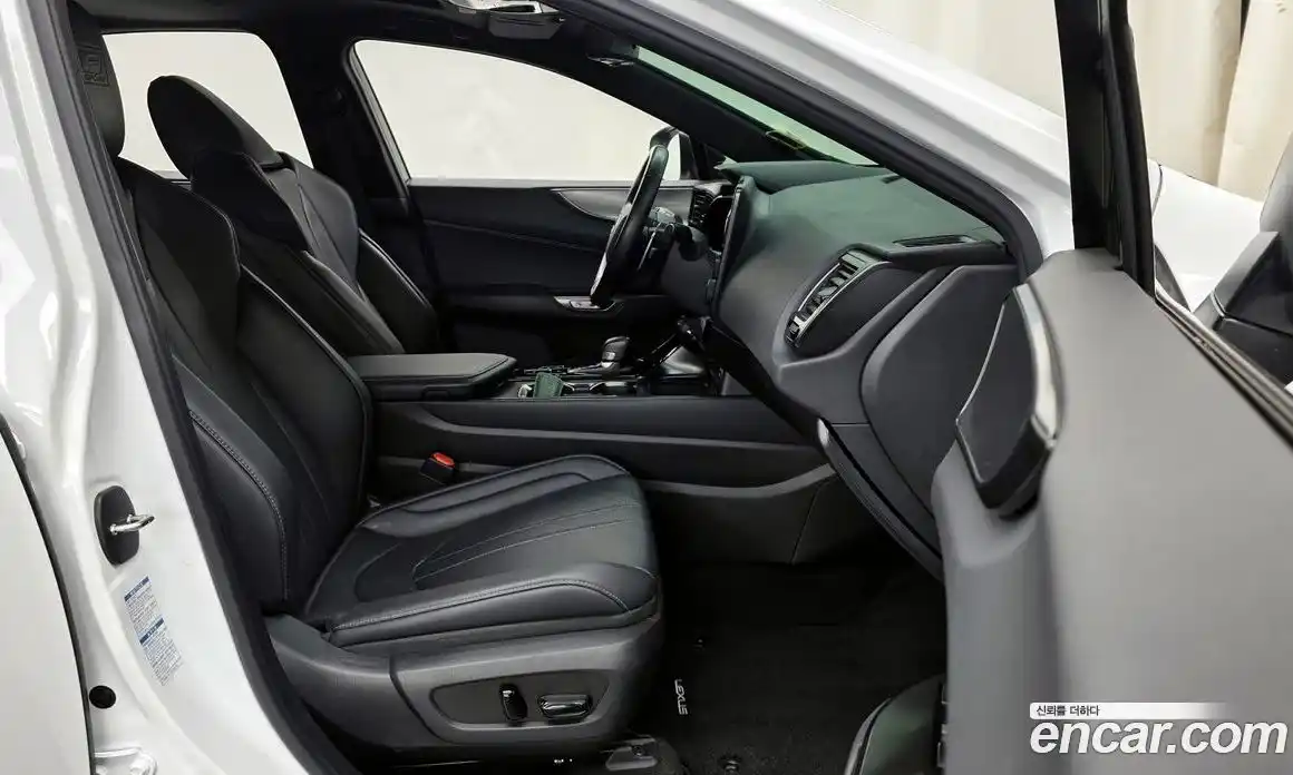 Lexus NX 2022 2.5 гидро в Москве № 862032, фото 11