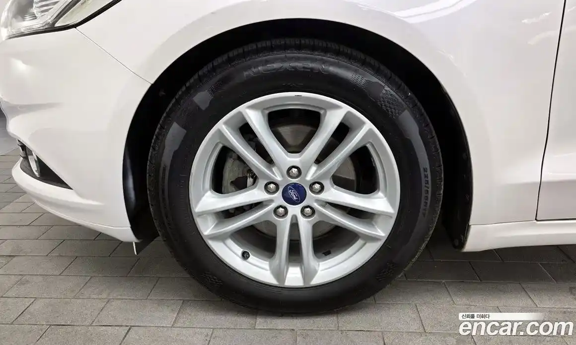Ford Mondeo 2015 2.0 гидро в Москве № 863268, фото 5