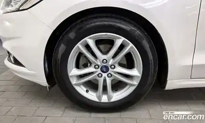 Ford Mondeo 2015 2.0 гидро в Москве № 863268, миниатюра 5