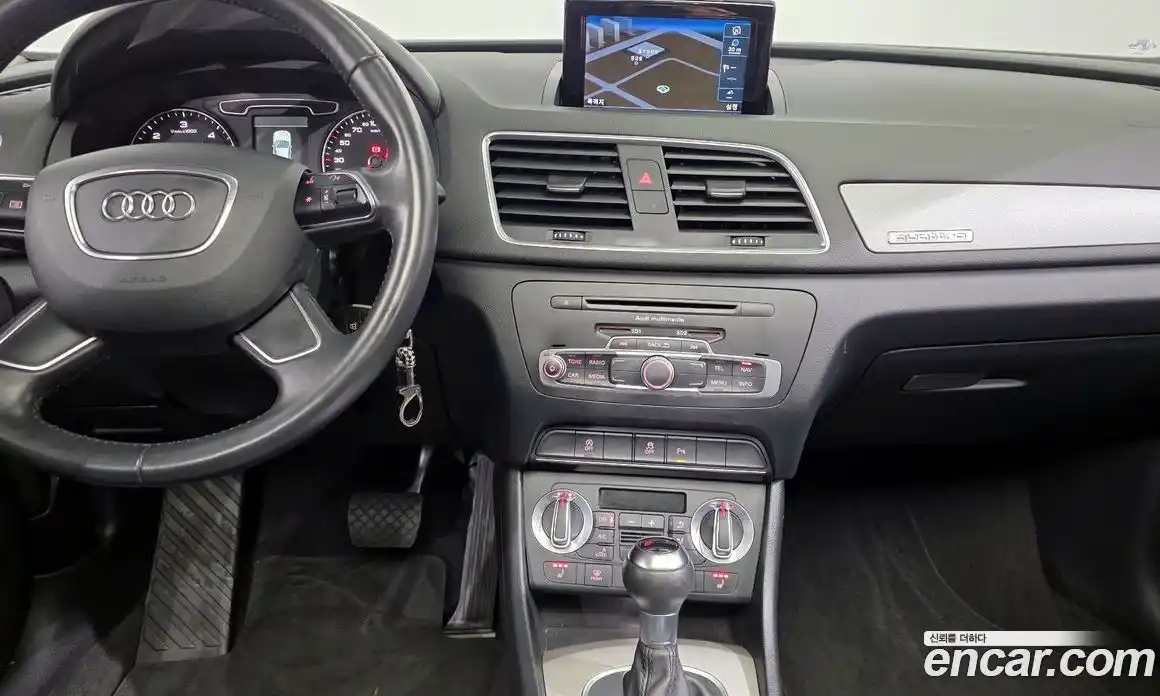 Audi Q3 2015 2.0 Автомат в Москве № 893773, фото 18