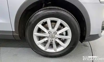 Audi Q3 2015 2.0 Автомат в Москве № 893773, миниатюра 5