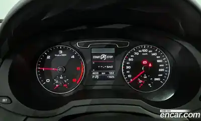 Audi Q3 2015 2.0 Автомат в Москве № 893773, миниатюра 8