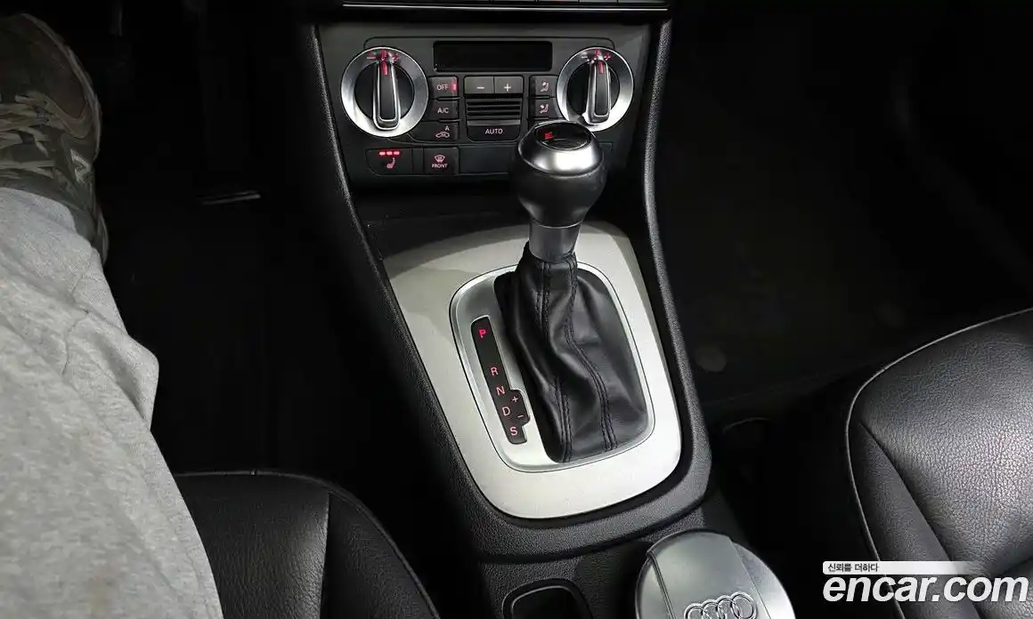 Audi Q3 2015 2.0 Автомат в Москве № 893773, фото 9