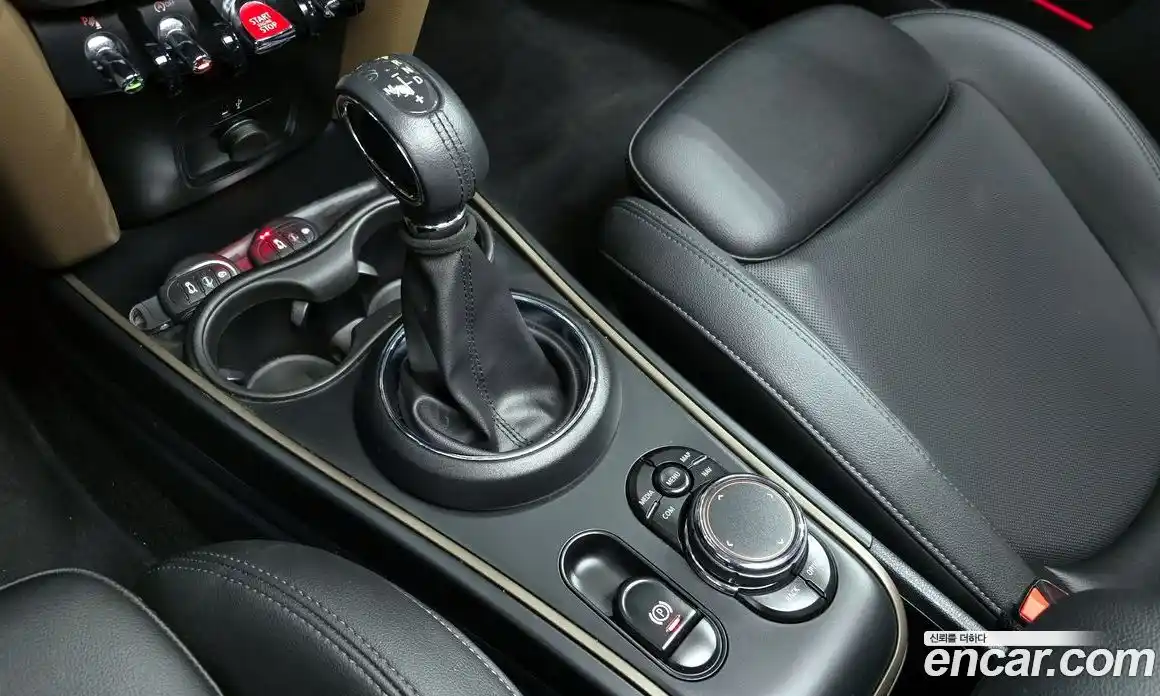 Mini Countryman 2019 1.5 гидро в Москве № 895495, фото 9