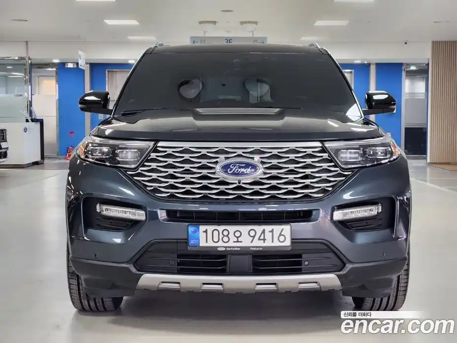 Ford Explorer 2022 3.0 гидро в Москве № 897061, фото 3