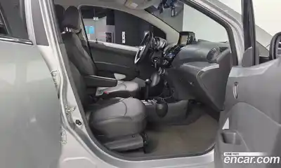 Chevrolet Spark 2014 1.0 гидро в Москве № 934556, миниатюра 11
