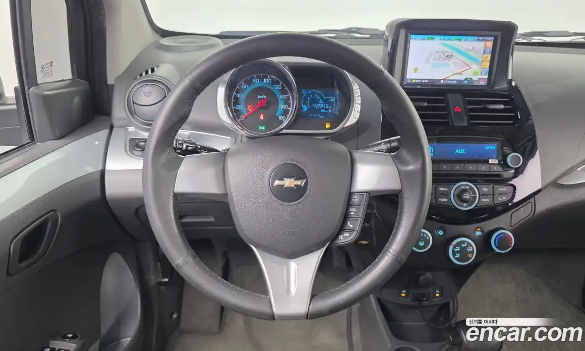 Chevrolet Spark 2014 1.0 гидро в Москве № 934556, фото 13