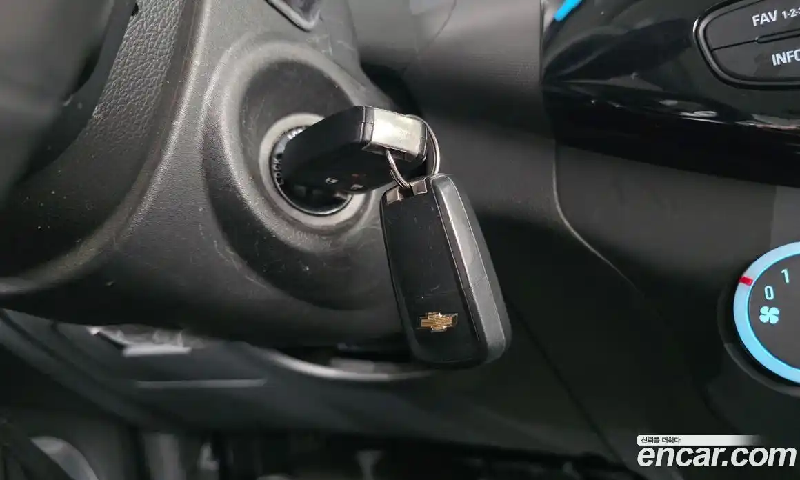 Chevrolet Spark 2014 1.0 гидро в Москве № 934556, фото 18