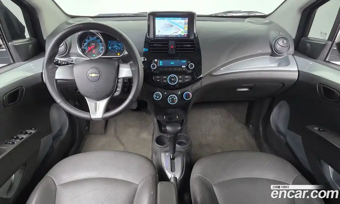 Chevrolet Spark 2014 1.0 гидро в Москве № 934556, фото 7