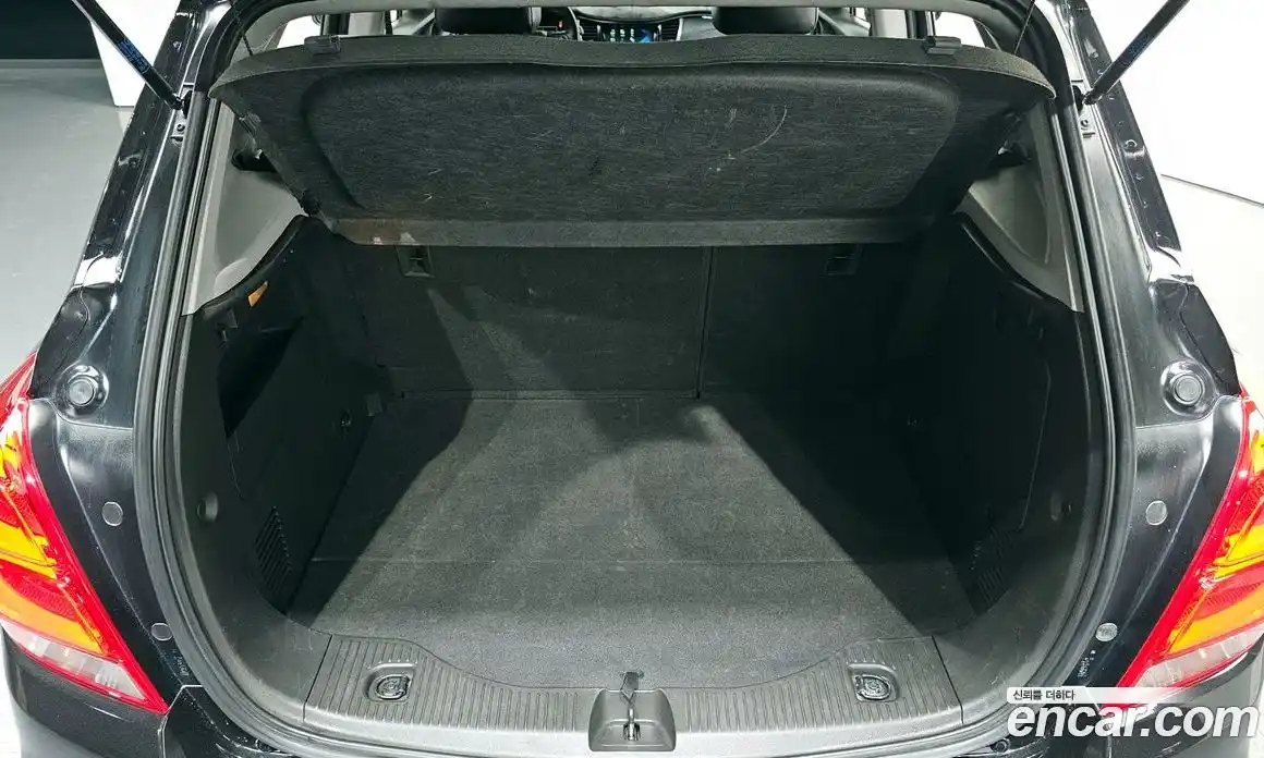 Chevrolet Trax 2017 1.4 гидро, фото 20