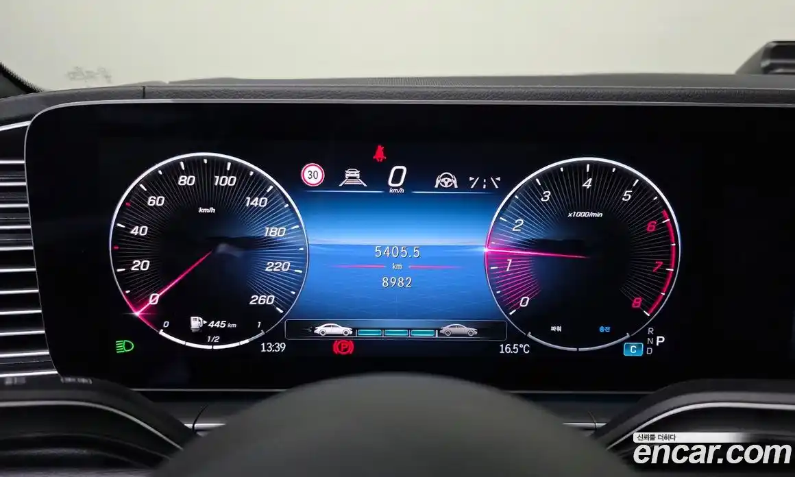 Mercedes-Benz GLE-Class 2025 3.0 гидро в Москве № 969177, фото 8