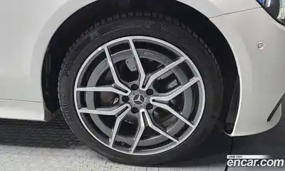 Mercedes-Benz E-Class 2022 2.0 гидро в Москве № 969749, миниатюра 5