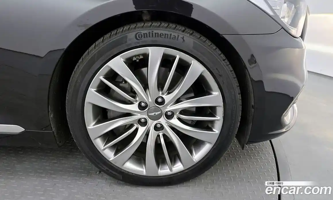 Genesis G80 2019 3.8 Автомат в Москве № 973359, фото 5