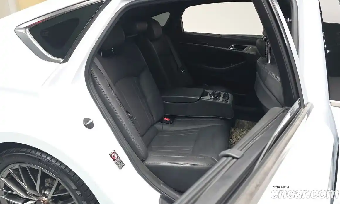 Genesis G80 2019 3.3 Автомат в Москве № 973376, фото 11