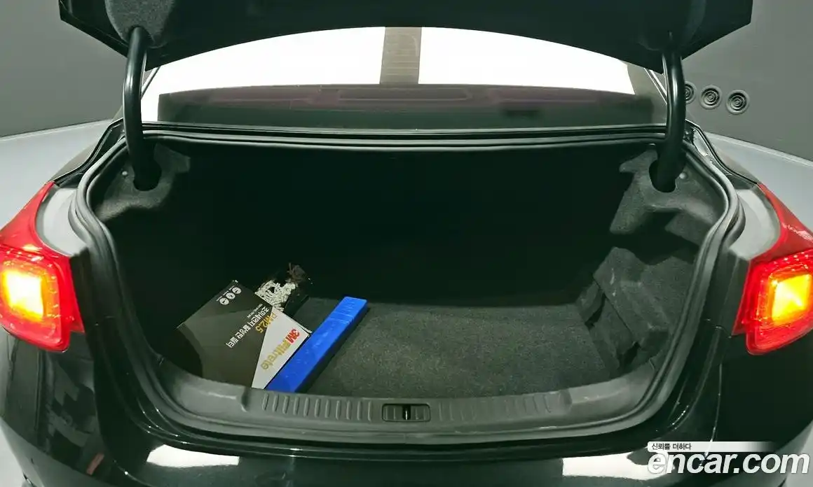 Chevrolet Malibu 2016 2.0 Автомат в Москве № 974996, фото 20