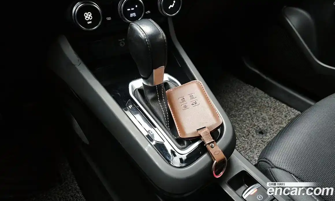 Renault XM3 2022 1.3 Автомат в Москве № 975441, фото 9