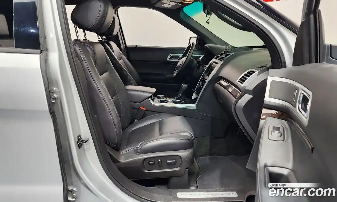 Ford Explorer 2015 3.5 гидро в Москве № 976348, фото 11