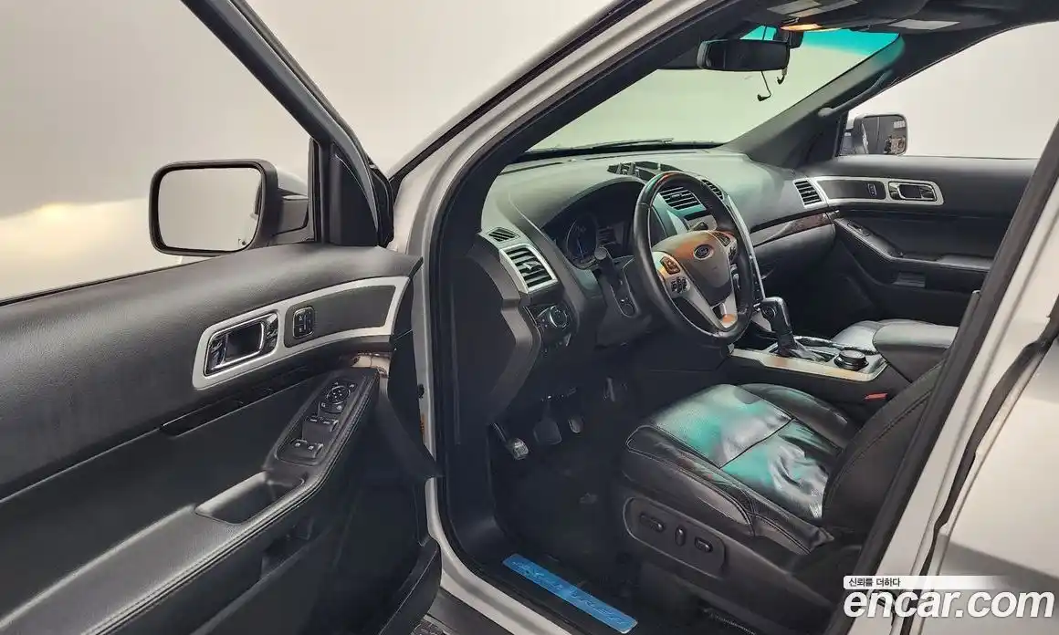Ford Explorer 2015 3.5 гидро в Москве № 976348, фото 10