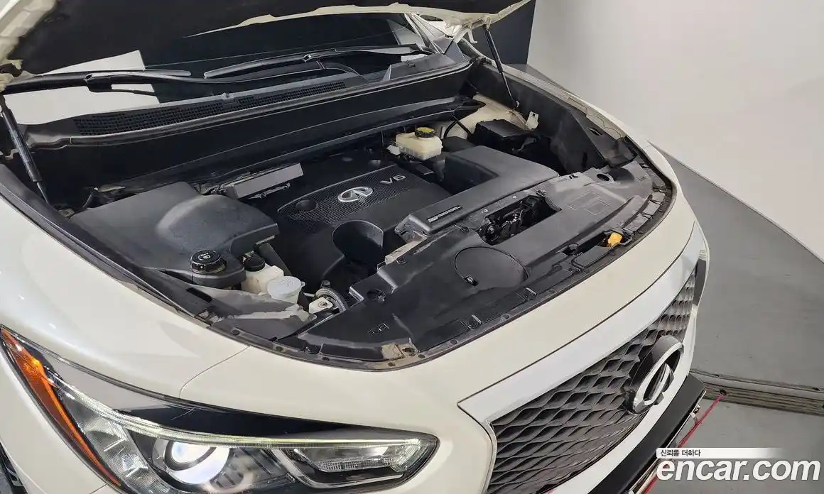 Infiniti QX60 2018 3.5 гидро в Москве № 976607, фото 6