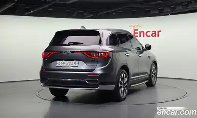Renault QM6 2017 2.0 Автомат в Москве № 1000454, миниатюра 2