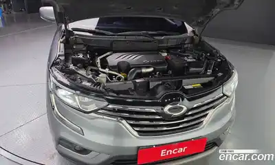 Renault QM6 2017 2.0 Автомат в Москве № 1000454, миниатюра 6