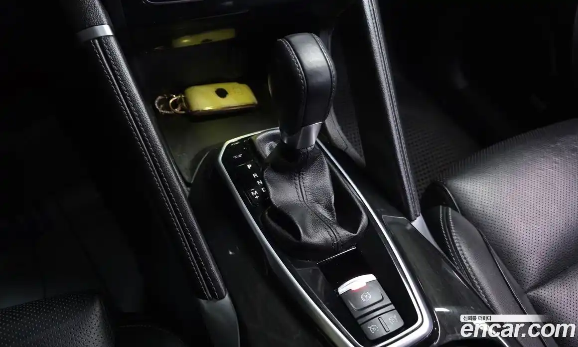 Renault QM6 2017 2.0 Автомат в Москве № 1000454, фото 9