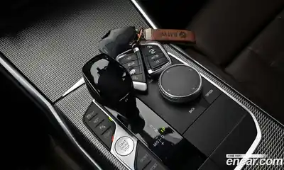 BMW 3-Series 2019 3.0 Автомат в Москве № 1004930, миниатюра 9