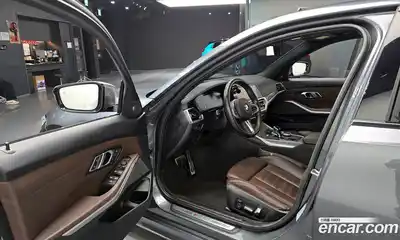 BMW 3-Series 2019 3.0 Автомат в Москве № 1004930, миниатюра 10