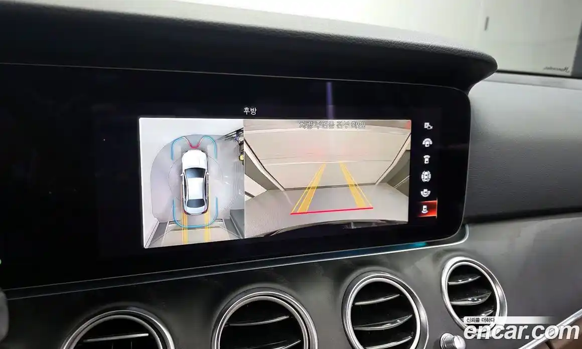 Mercedes-Benz E-Class 2022 2.0 гидро, фото 15