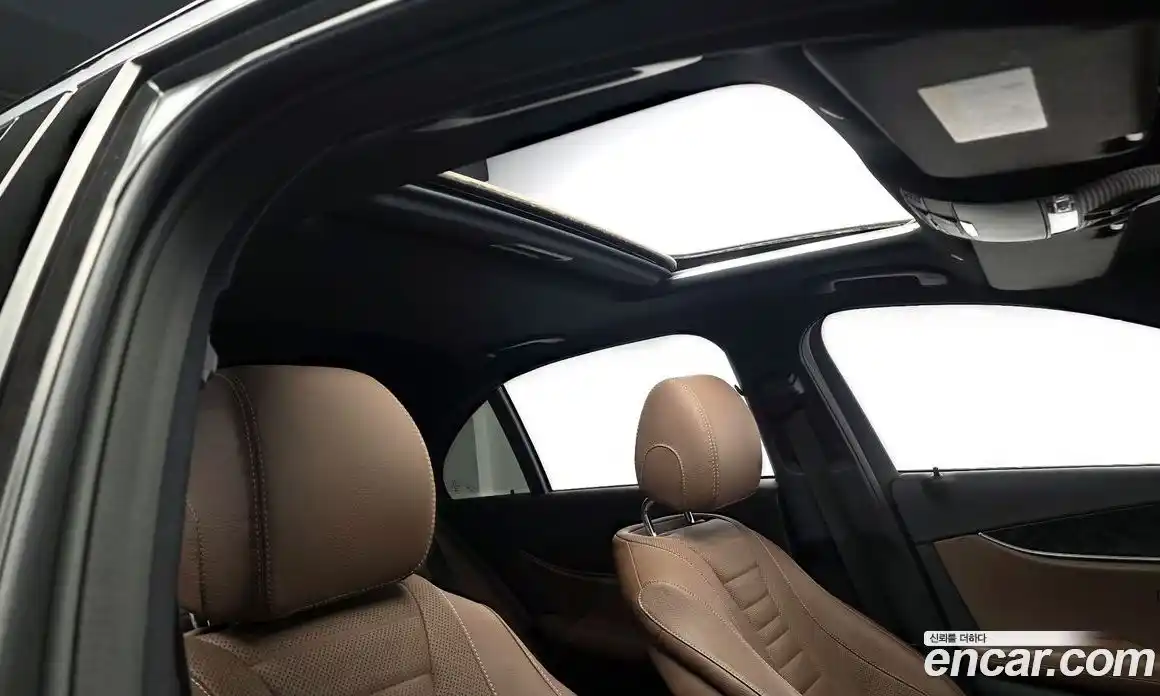 Mercedes-Benz E-Class 2022 2.0 гидро, фото 17