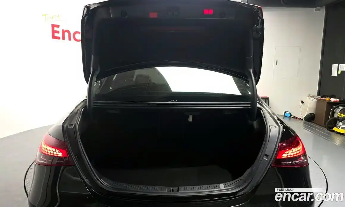Mercedes-Benz E-Class 2022 2.0 гидро, фото 20