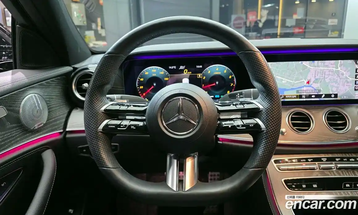 Mercedes-Benz E-Class 2021 2.0 гидро, фото 13