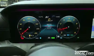 Mercedes-Benz E-Class 2021 2.0 гидро, миниатюра 8