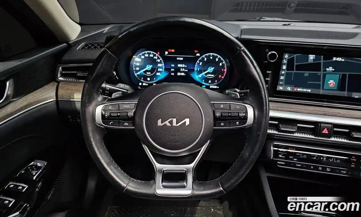 Kia K5 2022 1.6 Автомат в Москве № 1009755, фото 13