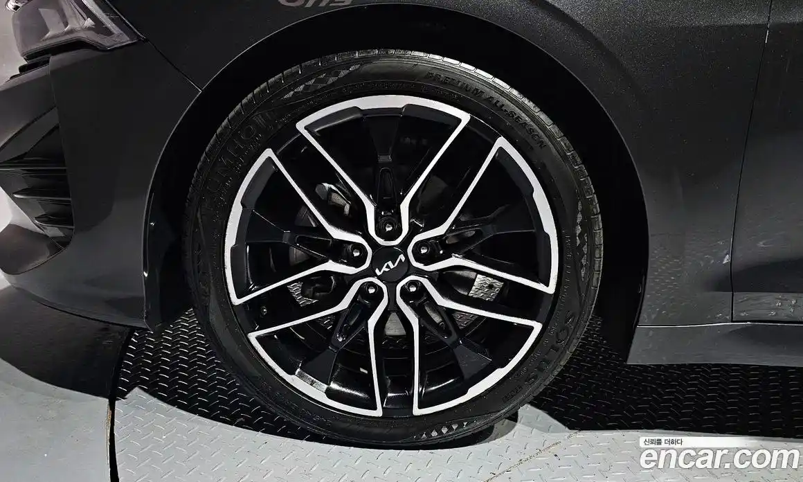 Kia K5 2022 1.6 Автомат в Москве № 1009755, фото 5