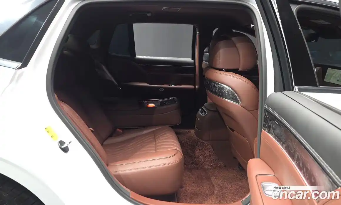 Genesis G90 2024 3.5 Автомат в Москве № 1009977, фото 12