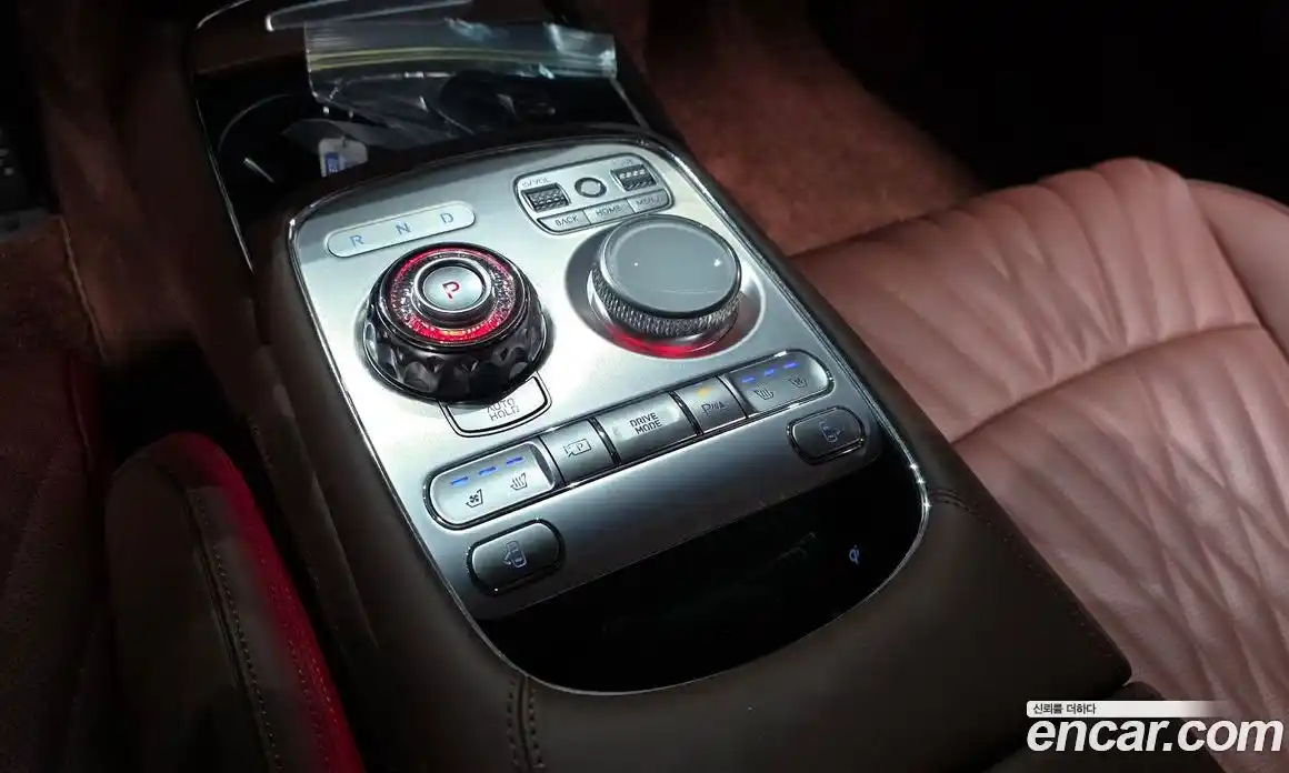 Genesis G90 2024 3.5 Автомат в Москве № 1009977, фото 9