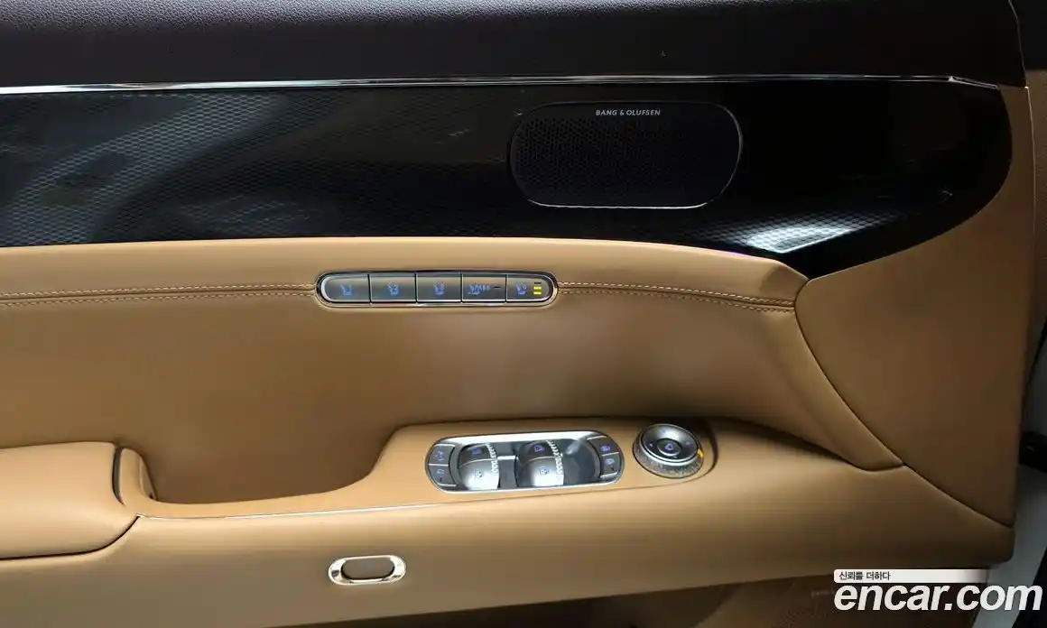 Genesis G90 2022 3.5 Автомат в Москве № 1010236, фото 18