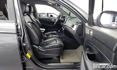 SsangYong Rexton 2018 2.2 Автомат в Москве № 1011019, миниатюра 11