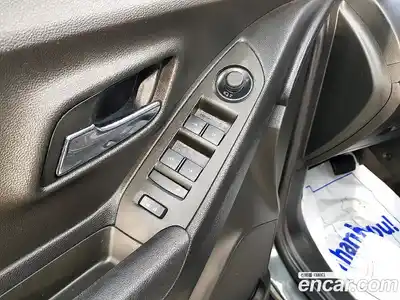 Chevrolet Trax 2017 1.4 Автомат в Москве № 1012716, миниатюра 11