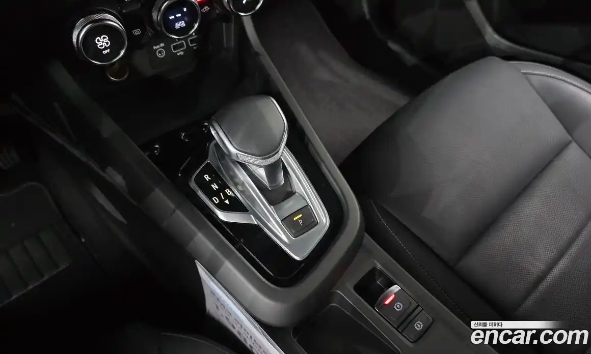 Renault XM3 2022 1.6 Автомат в Москве № 1012953, фото 9