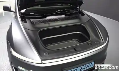 Tesla Model Y 2025 0.2 гидро в Москве № 1014179, миниатюра 6