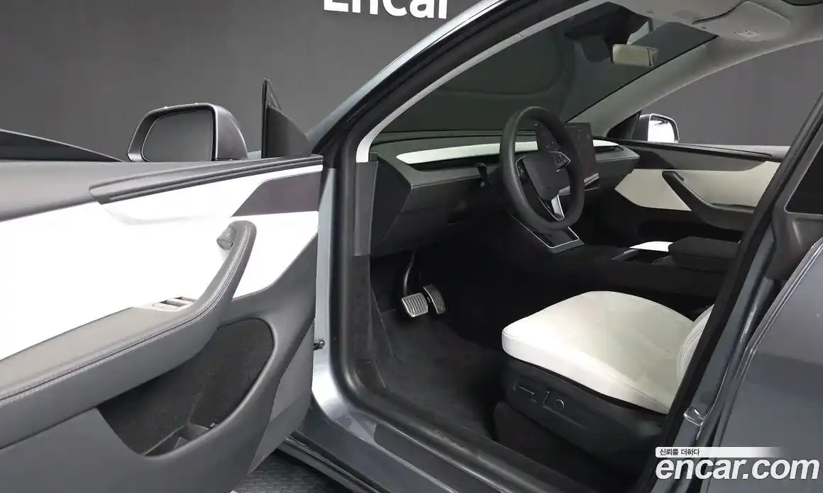 Tesla Model Y 2025 0.2 гидро в Москве № 1014179, фото 10