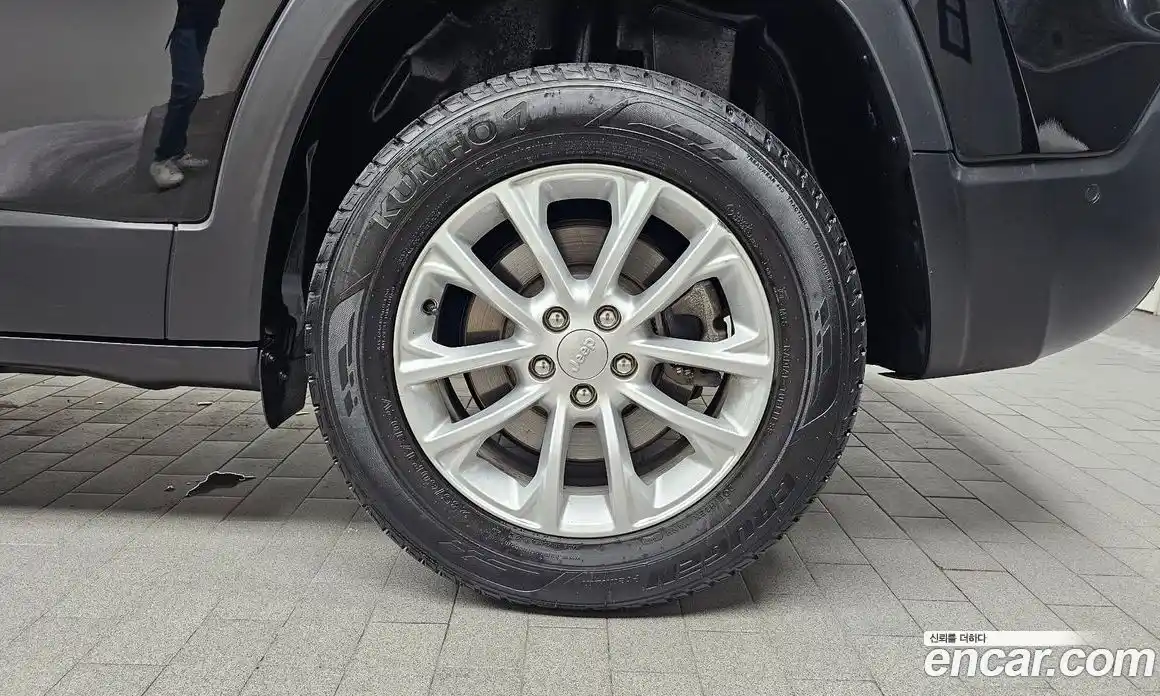 Jeep Cherokee 2019 2.4 гидро в Москве № 1015022, фото 5