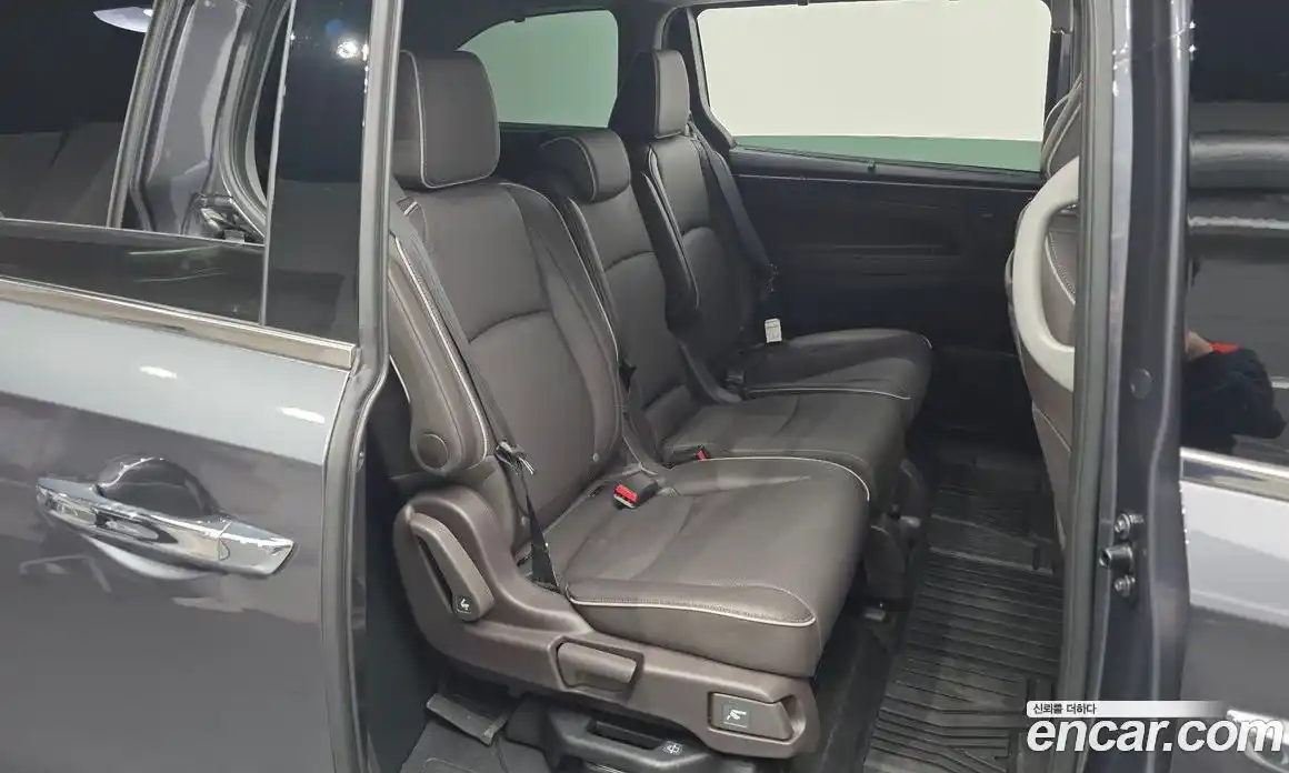 Honda Odyssey 2022 3.5 гидро в Москве № 1015308, фото 12