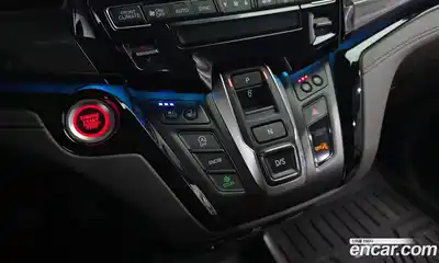 Honda Odyssey 2022 3.5 гидро в Москве № 1015308, миниатюра 9