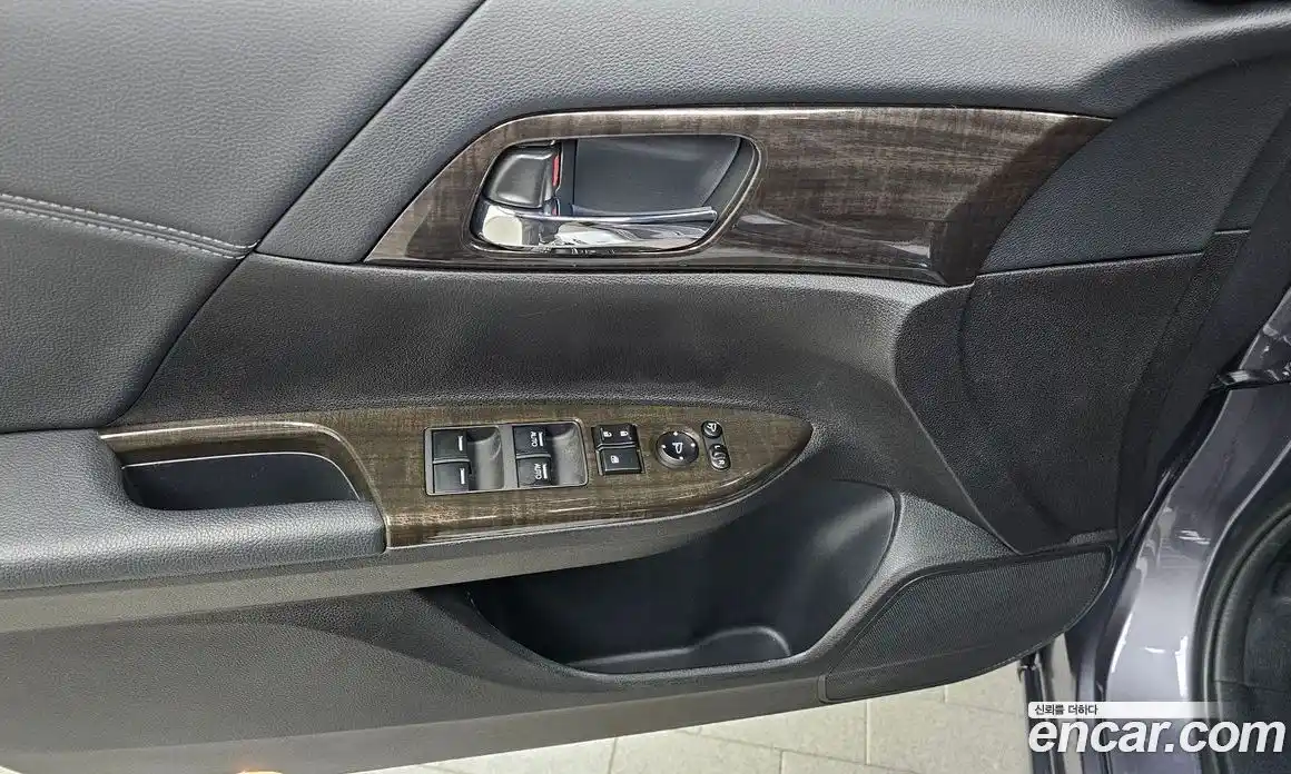 Honda Accord 2014 2.4 гидро в Москве № 1015357, фото 14