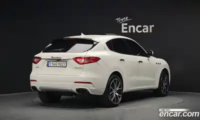 Maserati Levante 2017 3.0 гидро в Москве № 1015710, миниатюра 2