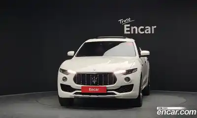 Maserati Levante 2017 3.0 гидро в Москве № 1015710, миниатюра 3